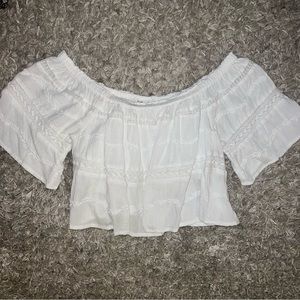 Off the shoulder flowy shirt